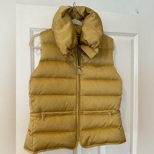 NWT Ralph Lauren petite medium gold puffer vest!